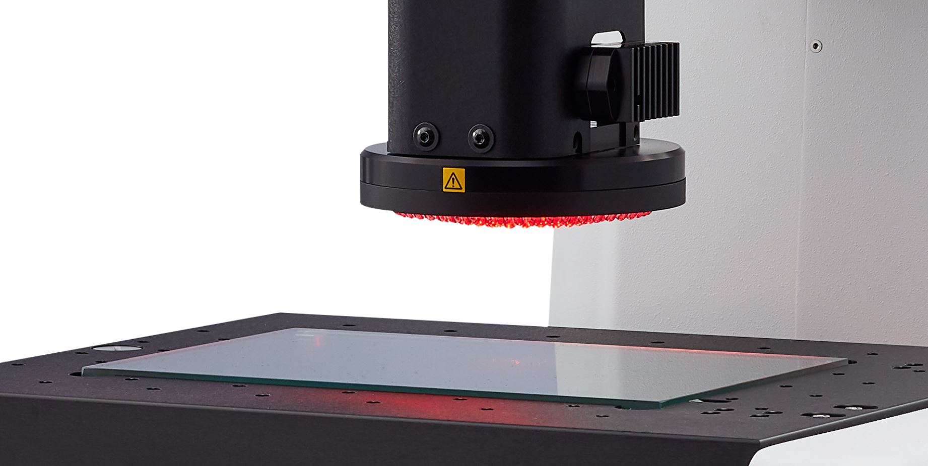 光源特色-Micro-Vu高精度影像测量仪